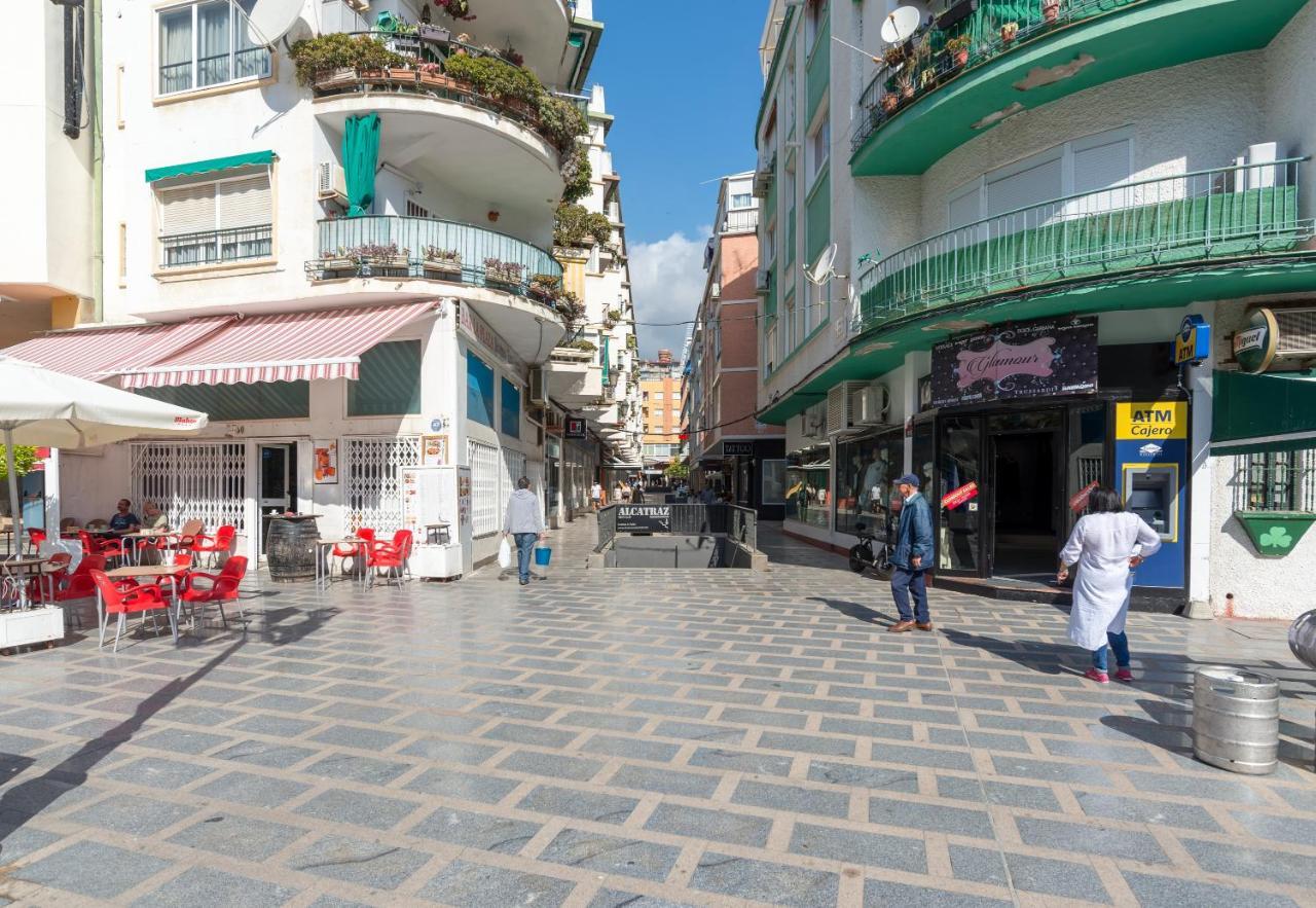 Luminoso Y Moderno Estudio Plaza Andalucia Torremolinos Exterior foto